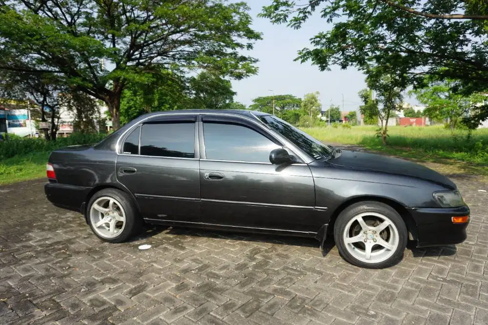 Jual Great Corolla 1600 cc tahun 1994 original