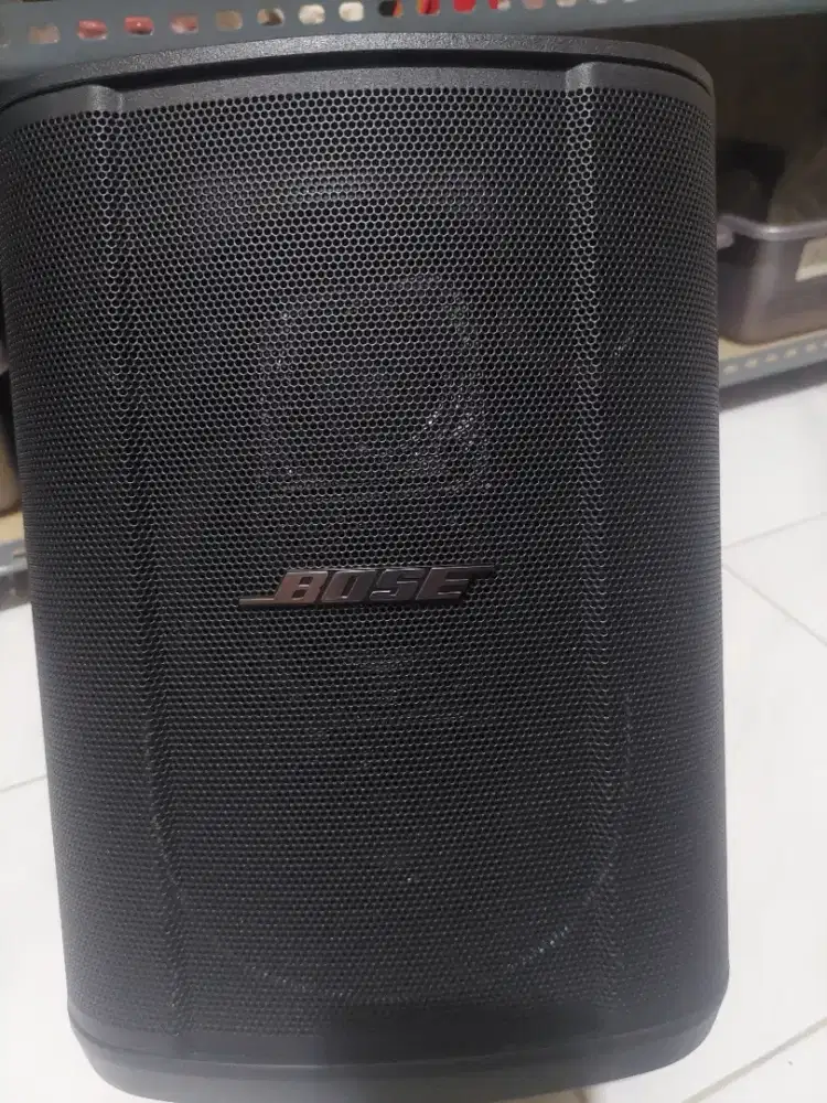 Sale bose s1 pro like new