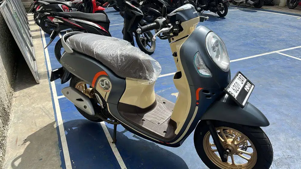 Honda SCOOPY Fashion 2021 LOW KM