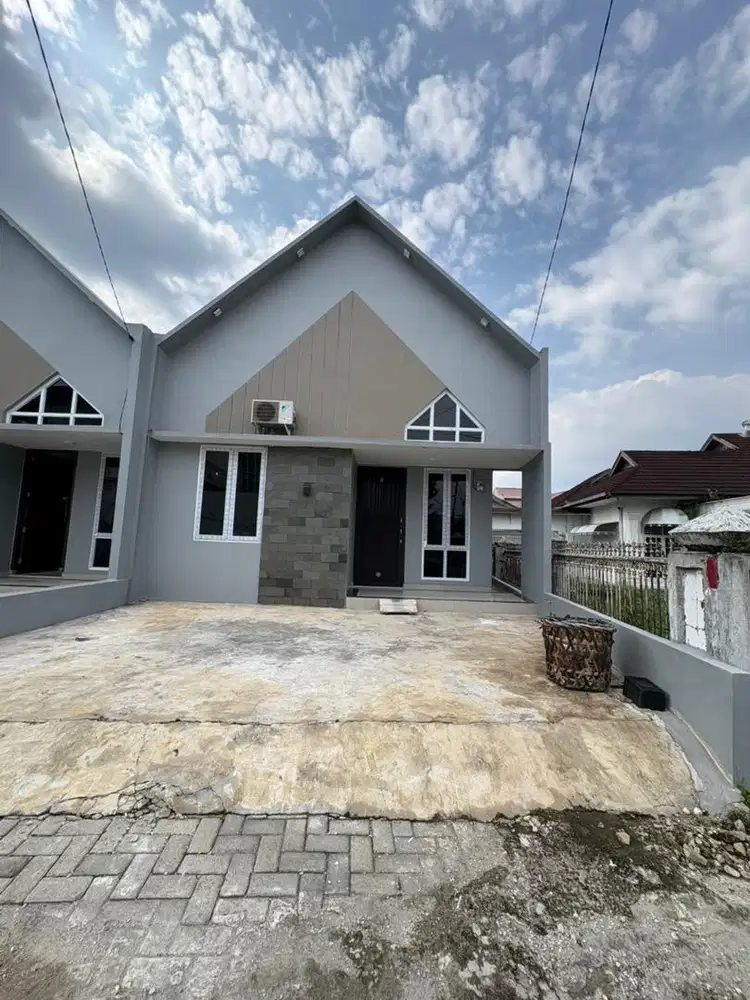 RUMAH CANTIK UK 7X15 SIMPANG SElAYANG