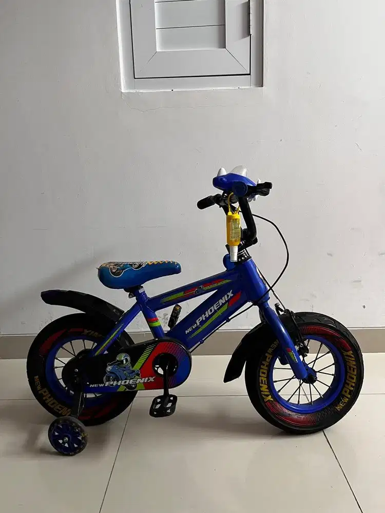 Sepeda roda empat NEW PHOENIX