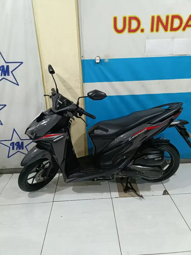 Honda VARIO 125 ESP CBS SPORTY FI ECO