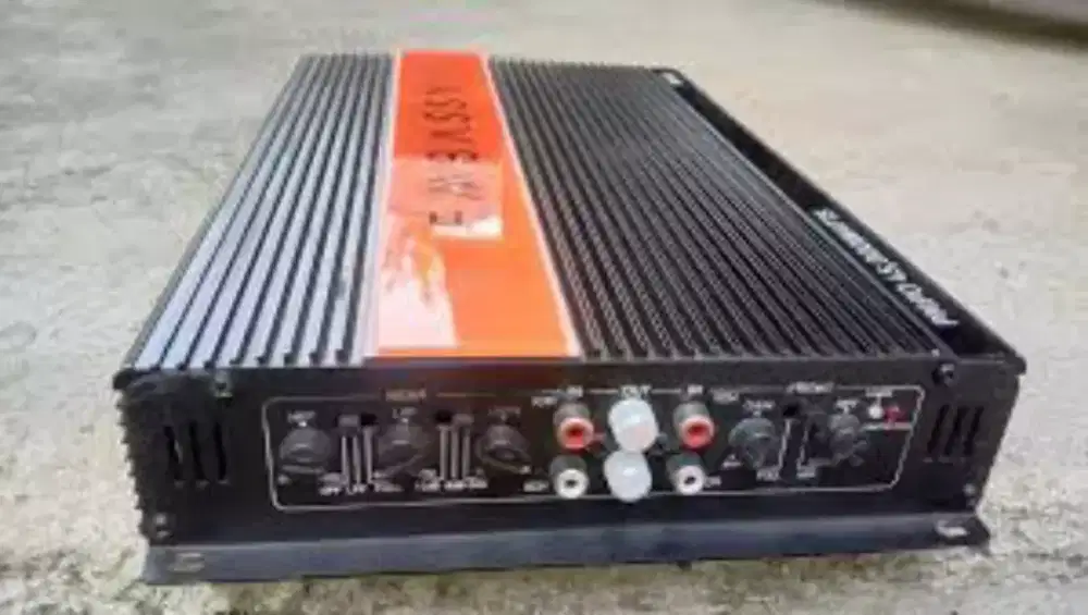 Embassy PMPO 45.000 watt EA450 amplifier power