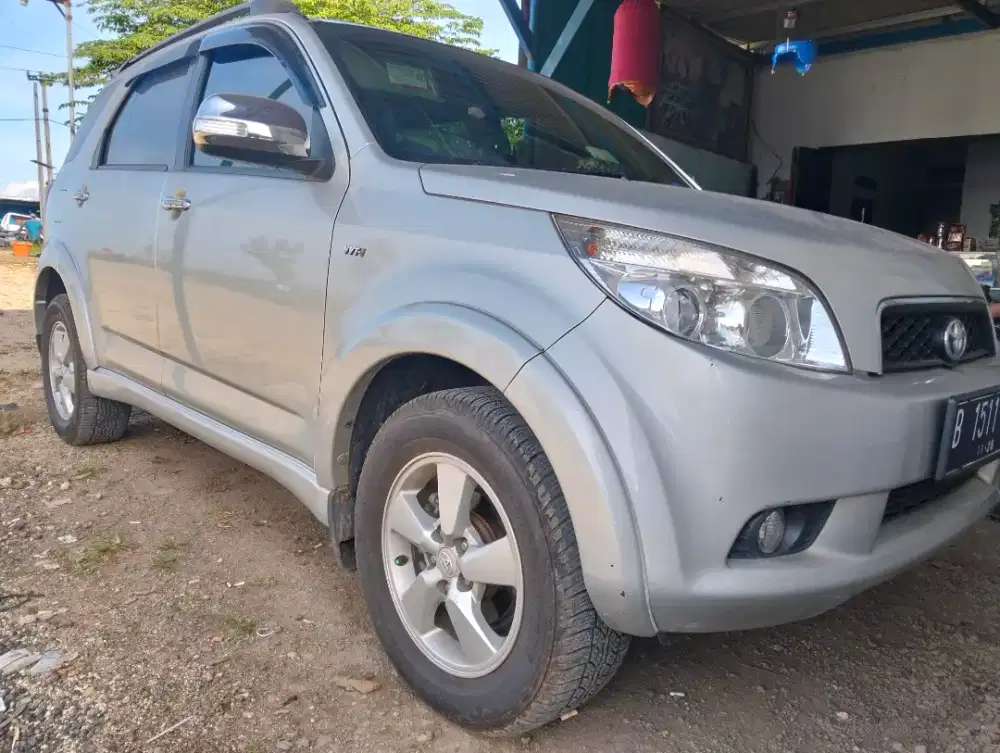 Rush 2008 S metic low KM