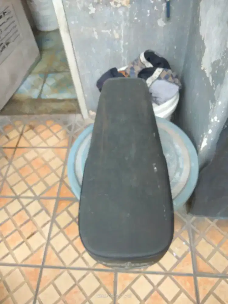 Jok motor cb 100ribu