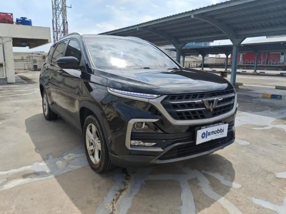 LOW DP Wuling Almaz 1.5 Smart Enjoy 7-Seater Bensin-AT 2019 BIH