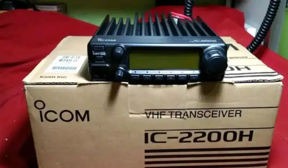 alcom Rig icom ic 2200 h stiker hitam black sticker airband