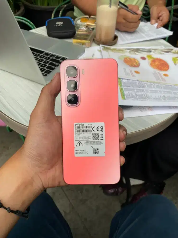 Infinix Hot 60i Fullset