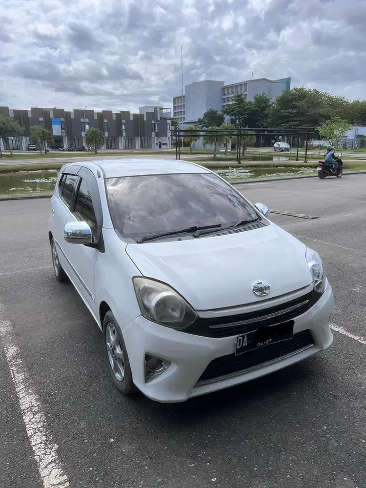 DIJUAL TOYOTA AGYA TYPE G MATIC 1.0 (2014) NEGO