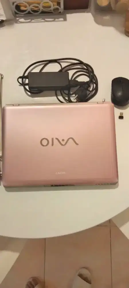 Laptop SONY Vaio VGR CN 323 + laptop bag + mouse Logitech wireless