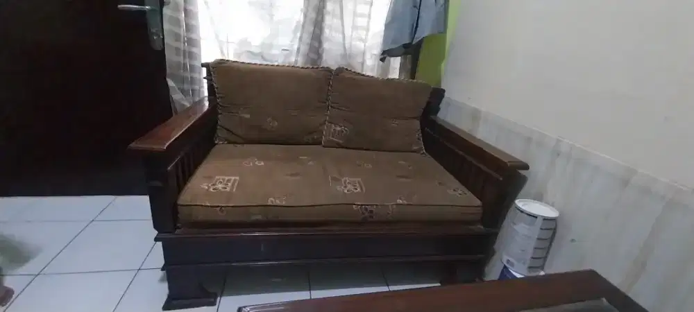 Kursi sofa jati