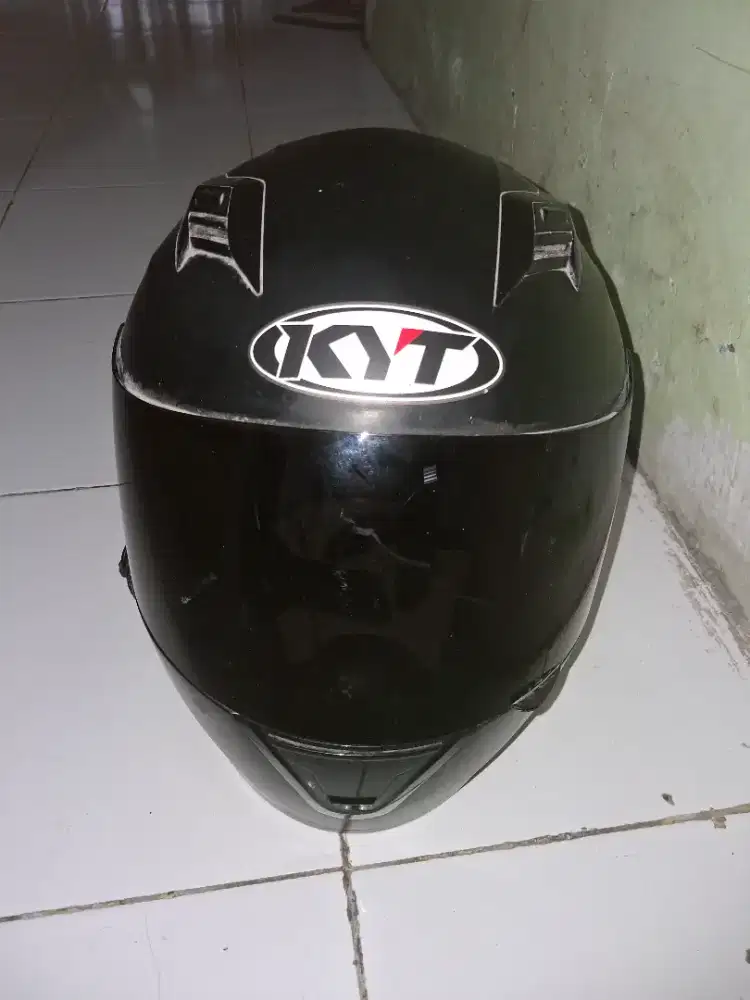 helm full face kyt, njs