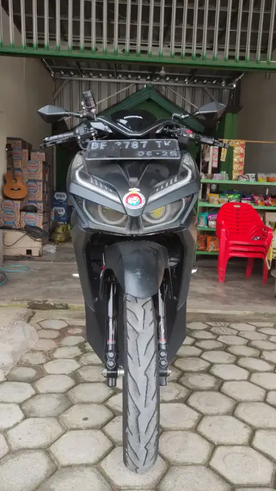 Jual Vario LED150 New Exclusive Matte Black 2021, Mulus