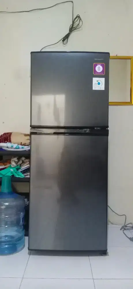Jual kulkas 2 pintu merk sharp