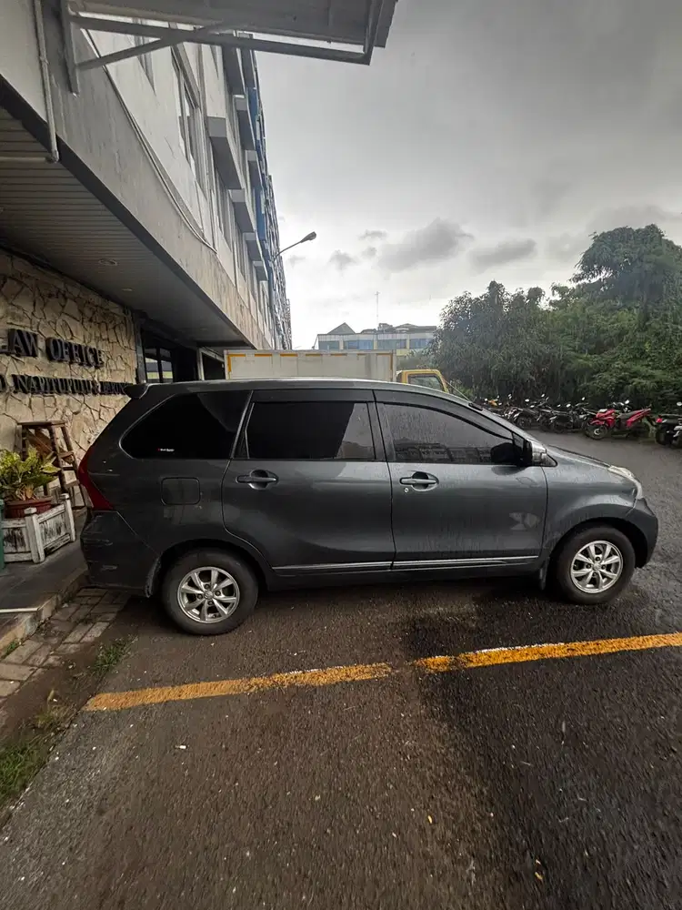 Toyota Avanza 2012 Bensin