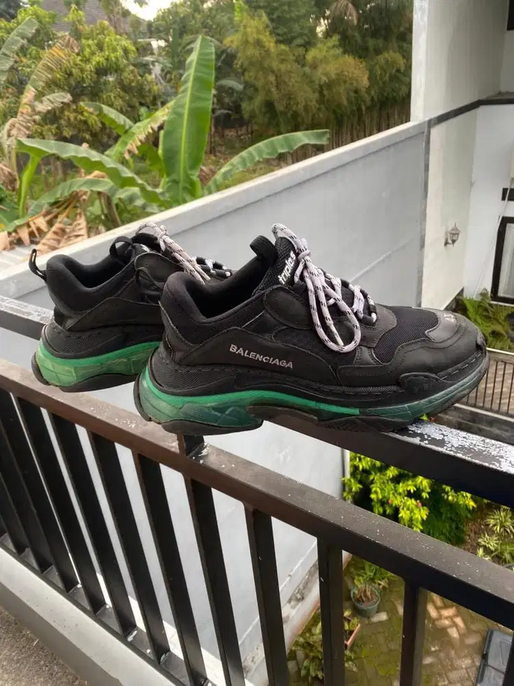 Balenciaga Triple S Black Green