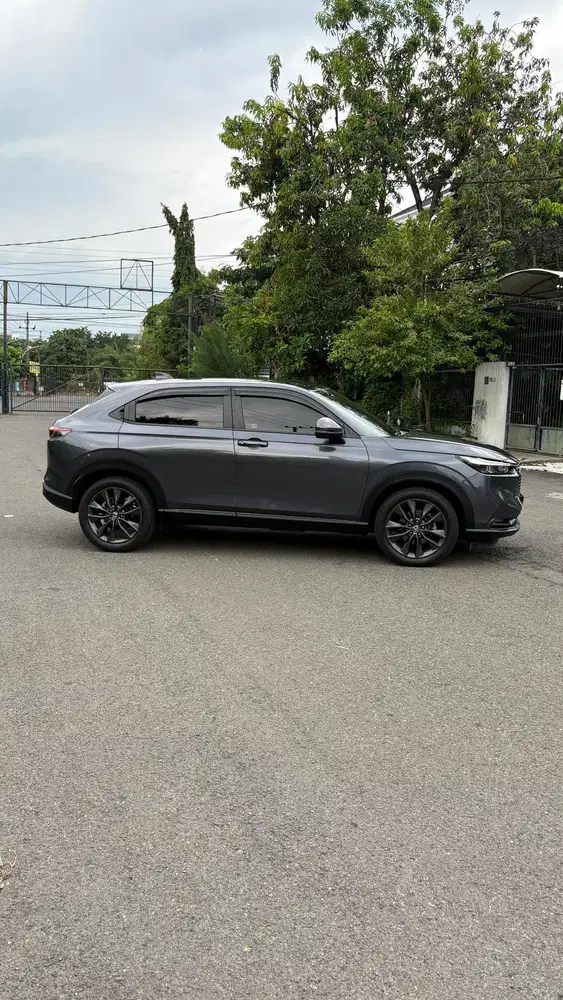 Honda HR-V SE AT 2023  TDP 30 jt