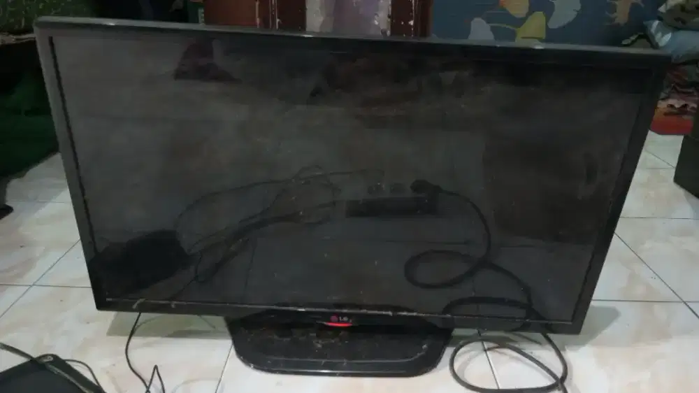 Tv LG 32 iñch kondisi mati