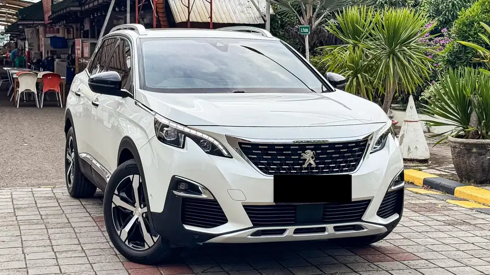 Peugeot 3008 Allure Plus 1.6 Turbo Panoramic AT Putih NIK 2019