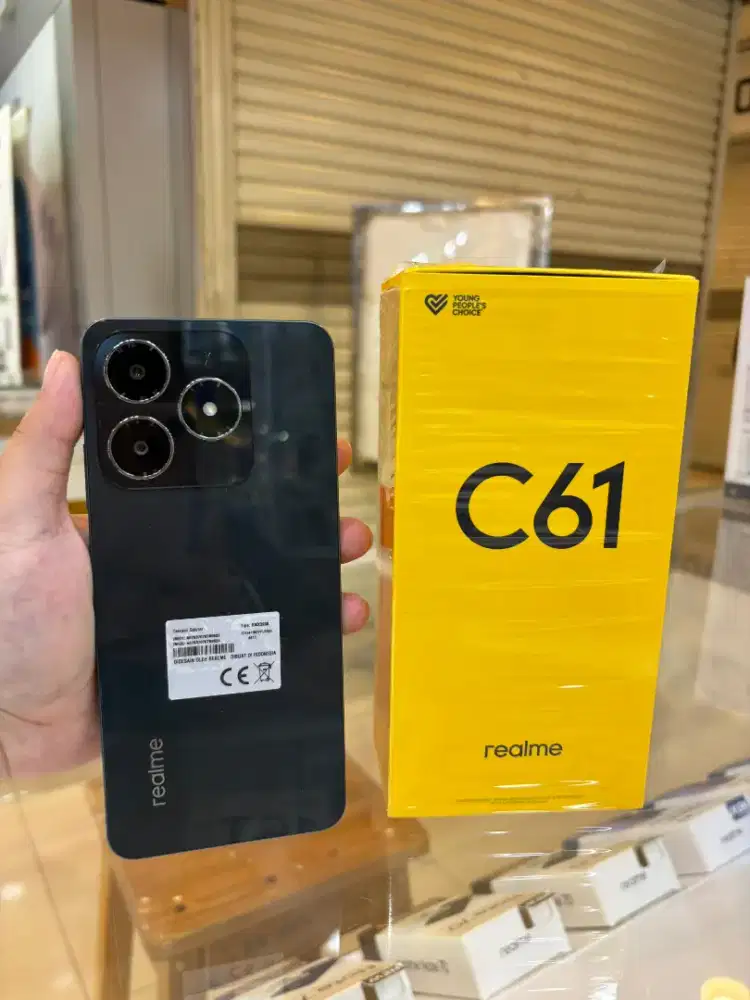 Realme C61 second