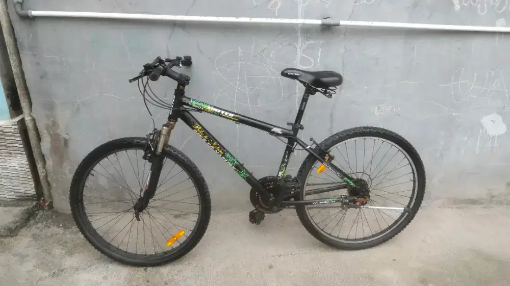 Di jual sepeda gunung united uk 26 aloy siap pake