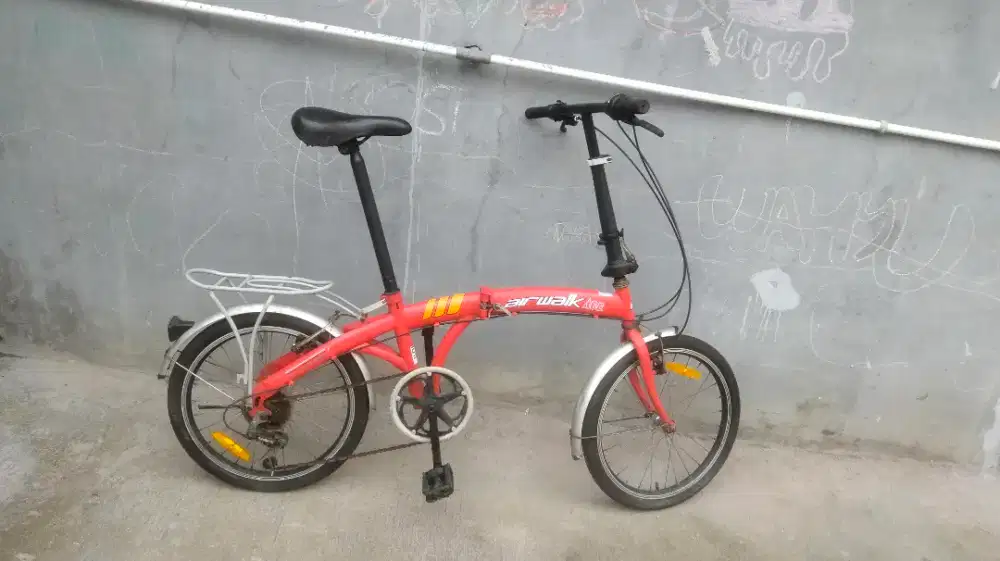 Di jual sepeda lipat uk 20 siap pake