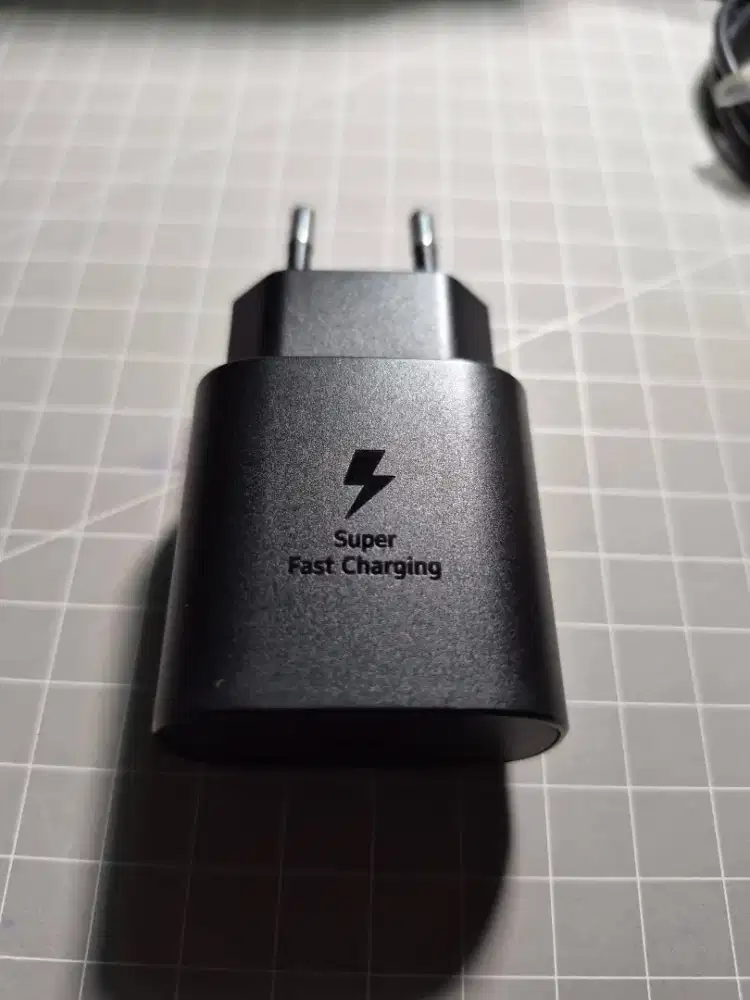 Samsung Super Fast Charging 25w