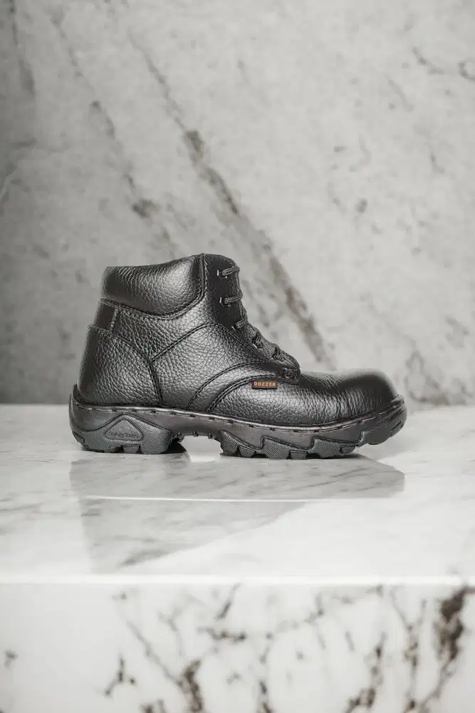 Profesional Safety shoes S5 Blitar