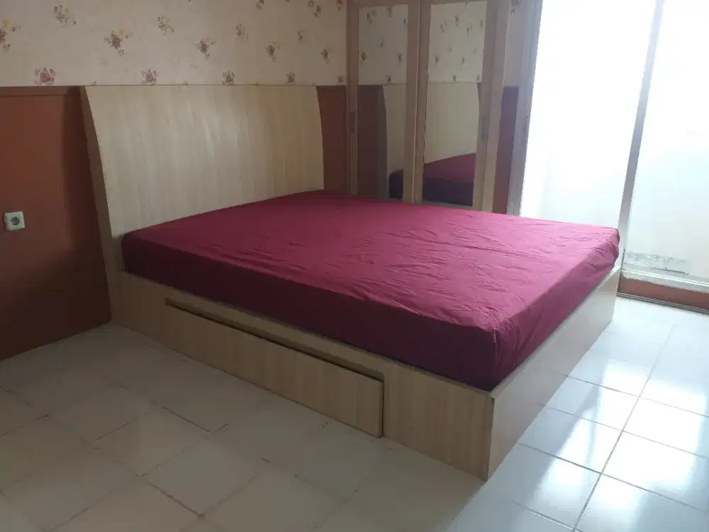 PEMILIK LANGSUNG : DISEWAKAN APARTEMEN SENTRA TIMUR