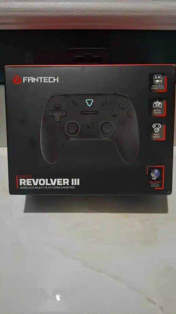 REVOLVERIII WGP12S