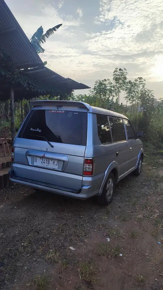 Mitsubishi Kuda 2002 Bensin