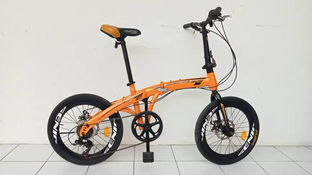 Sepeda lipat Genio 20 Cakram mulus like new
