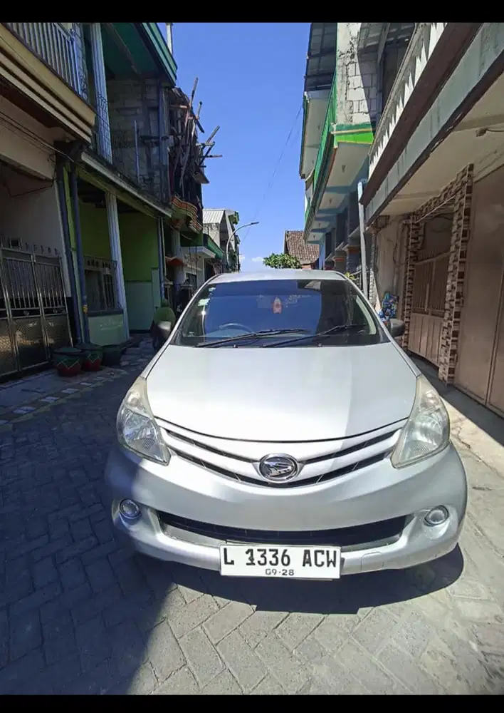 Daihatsu Xenia 2012 Bensin
