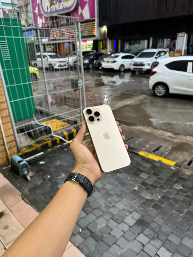 iPhone 16 ProMax 512Gb, ex iBox