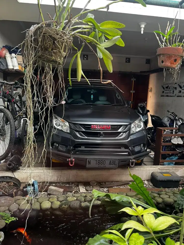 MUX PREMIERE NIK 2017 PMK 2018