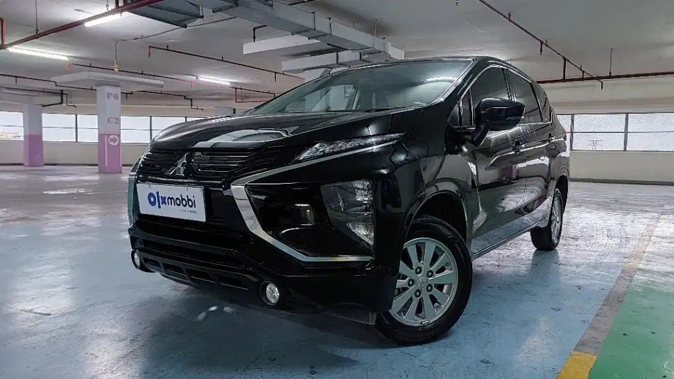 TDP 10JT Mitsubishi Xpander 1.5 GLS Bensin-AT Hitam 2023