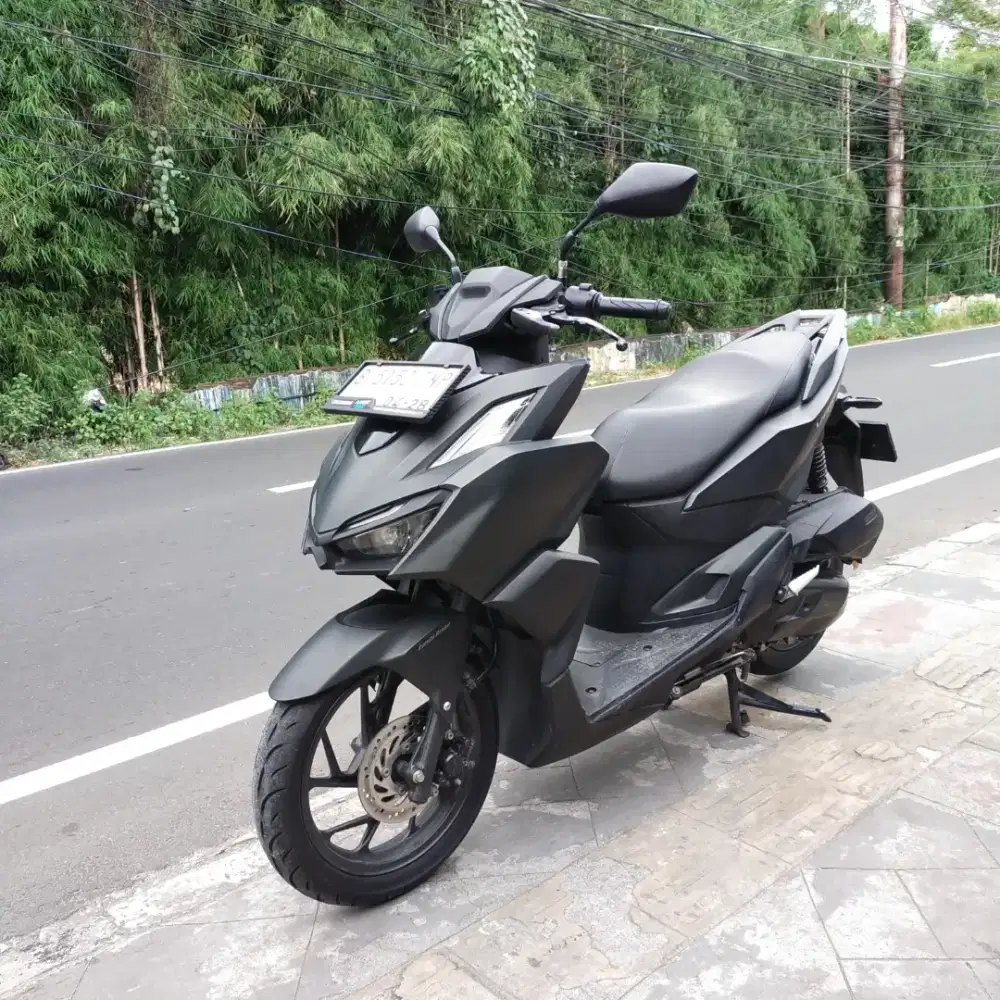 Honda Vario 160 Non ABS 2023 Orisinil Mesin Cakep
