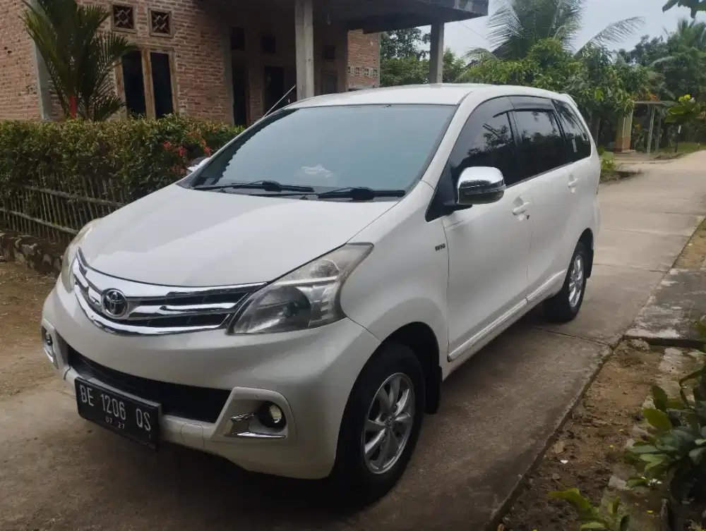 Avanza g matic 2013