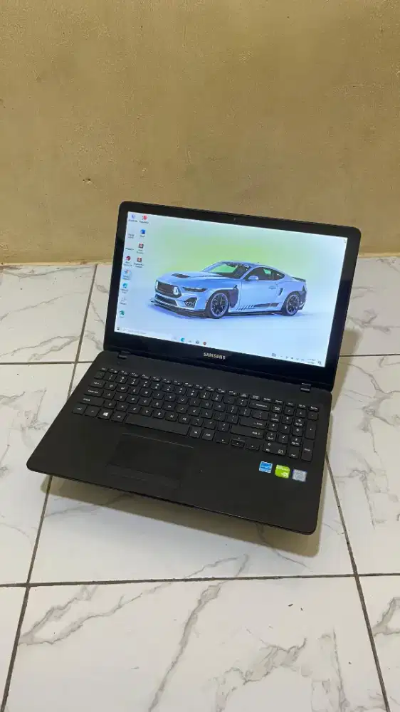 Samsung 530E5M Series Touchscreen Intel Core i5 || Kabylike Gen 7