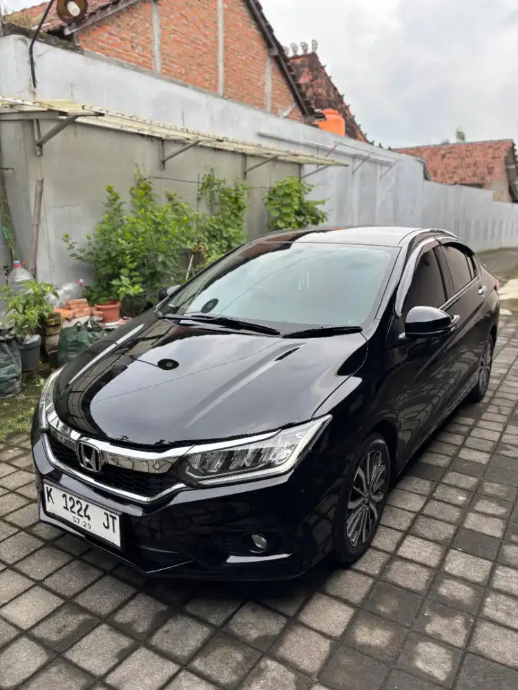 BISMILLAH DIJUAL HONDA CITY SEDAN 2019
