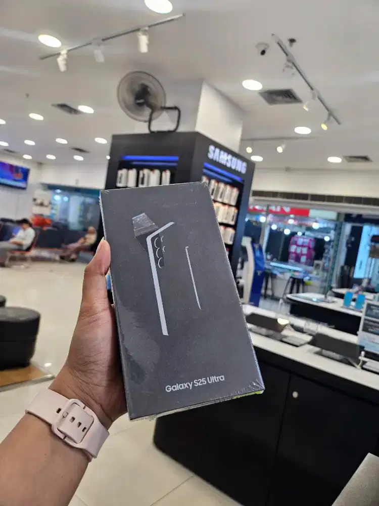 SAMSUNG S25 ULTRA 12GB