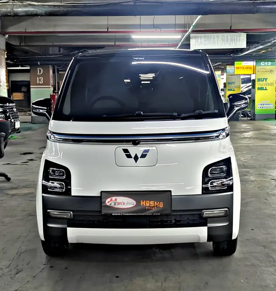 KM LOW WULING AIR EV LONG RANGE 2023 PUTIH