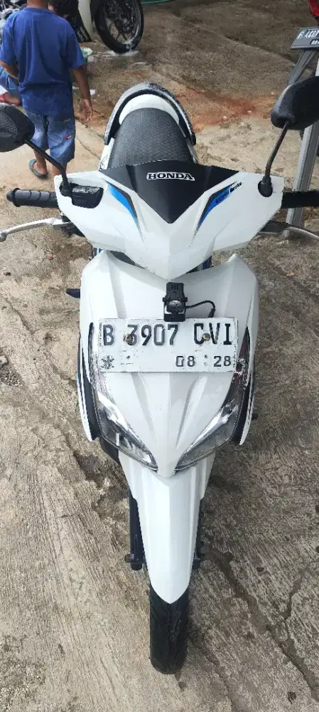 DIJUAL HONDA VARIO 110 FI TAHUN 2014.