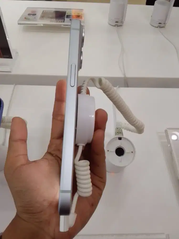 IPHONE 15 SERIES 128GB