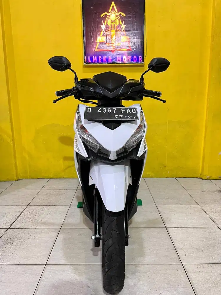 HONDA VARIO 125 ESP CBS TAHUN 2015 CASH ONLY