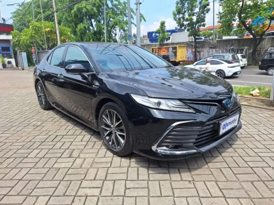LOW DP Toyota Camry 2.5 Hybrid-AT 2021 SAR