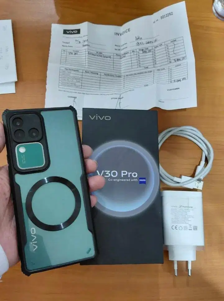 Vivo v30 pro 12/512gb hijau 5g plus