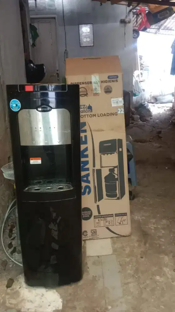 dispenser galon bawah sharp