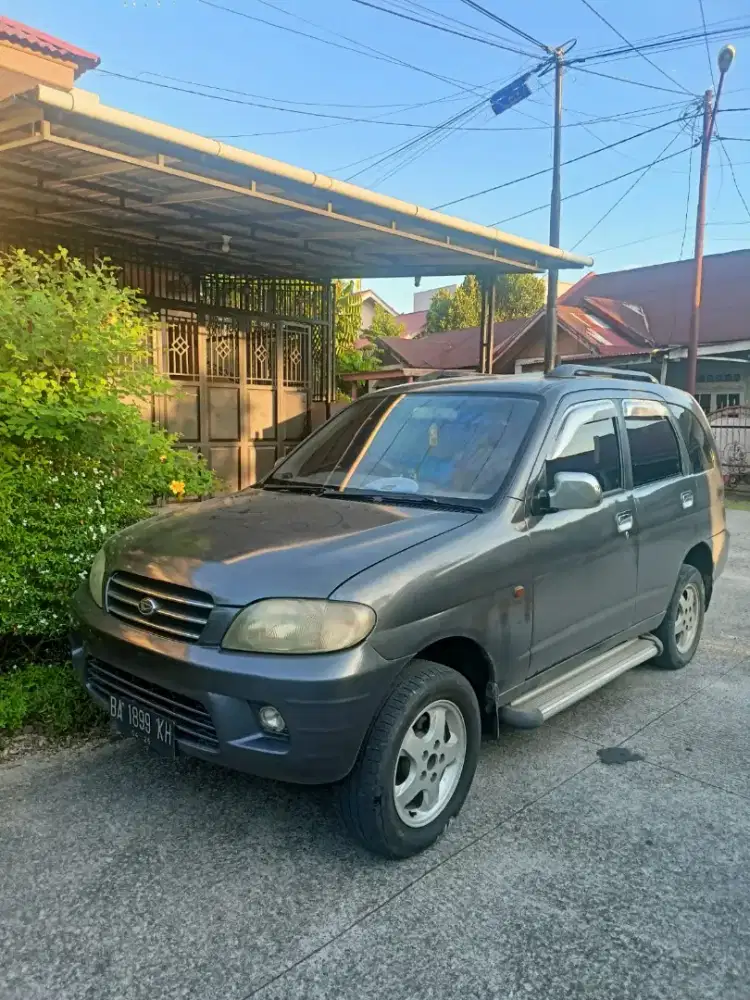 Daihatsu Taruna 2000 Bensin