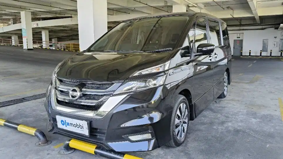 14JT - Nissan Serena 2.0 Highway Star Bensin-AT 2022 Hitam